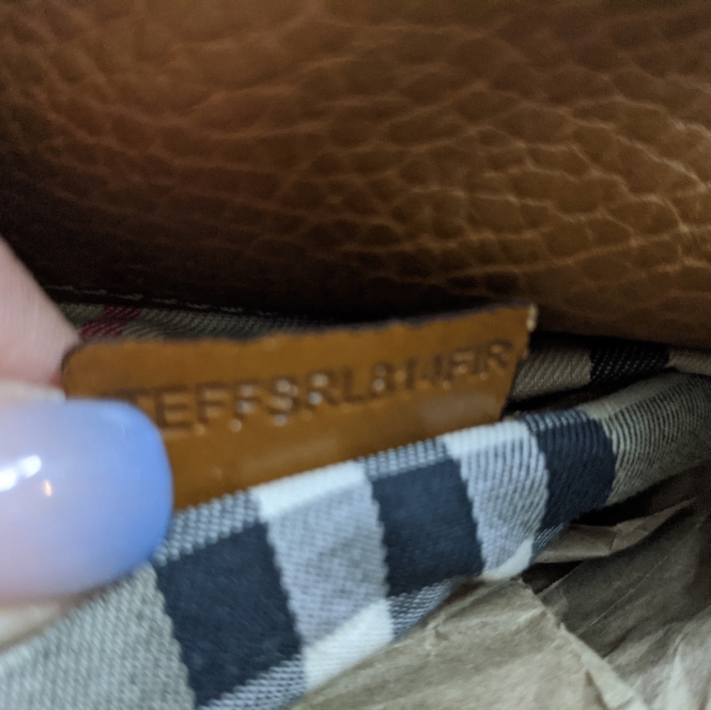 Burberry " Hepburn"  nutmeg leather handbag - Picture 7 of 9